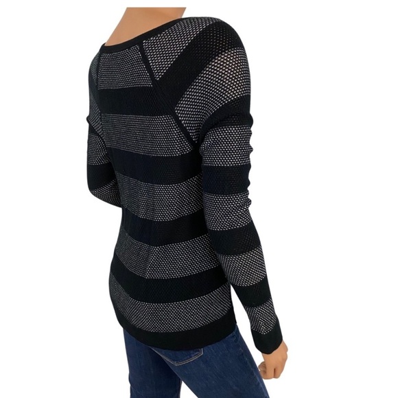Rag & Bone Jeans Mesh Black White Striped Long Sleeve Sweater - Medium - Picture 2 of 5